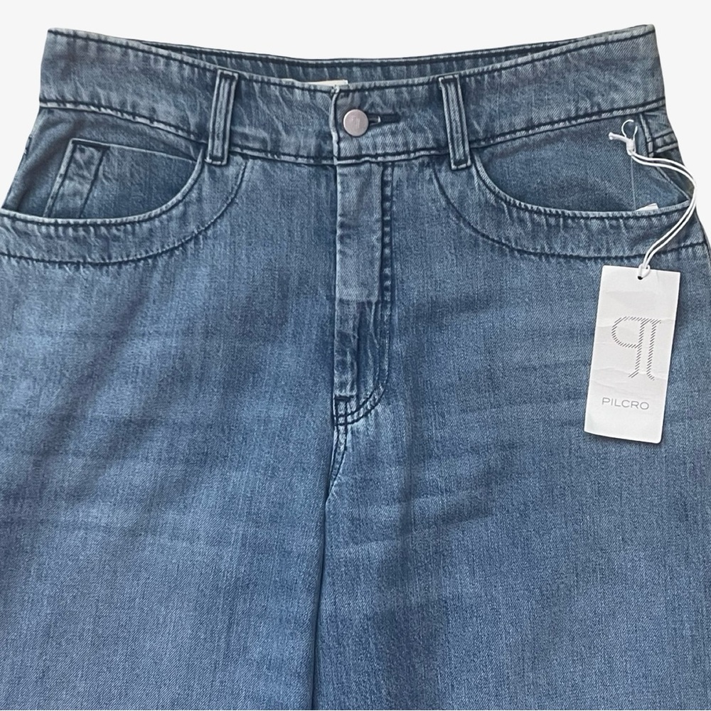Anthropologie Pilcro Mid-Rise Super Wide Leg Jeans
Elkhorn Coral Blue 30 NWT - Picture 3 of 16